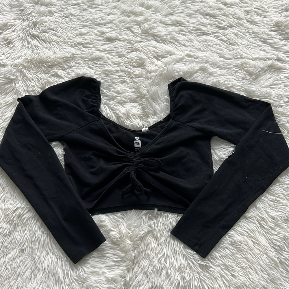 Pascun Long Sleeve Cropped Shirt